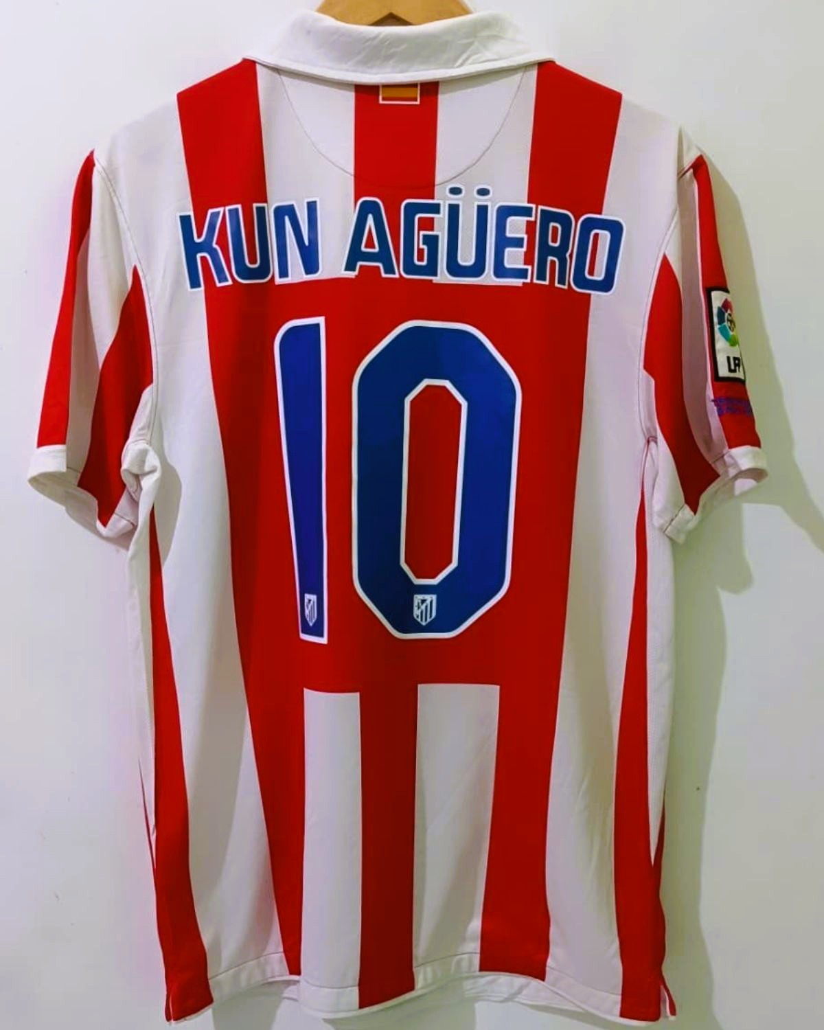 AGUERO KUN 2010-11 (Atl M)